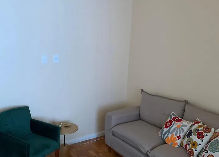 Copacabana, Elegante Ap, Tudo Novo, 1 Qd Da Praia