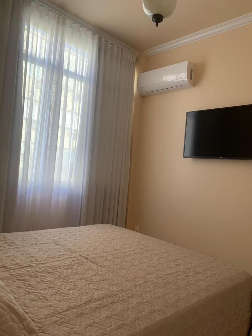 Copacabana, Elegante Ap, Novo, 1 Qd Da *