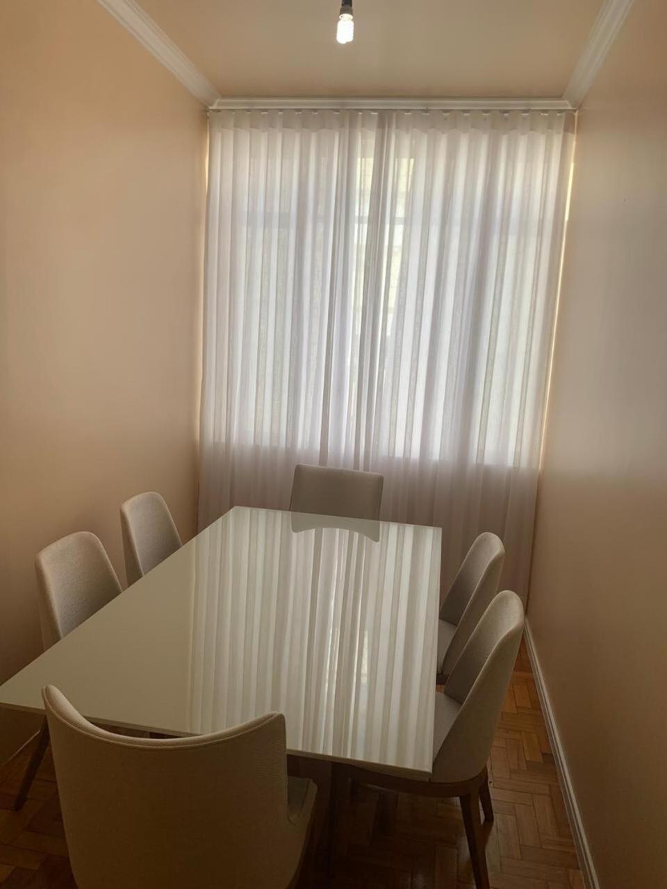 Apartamento Copacabana, Elegante Ap, Novo, 1 Qd Da *