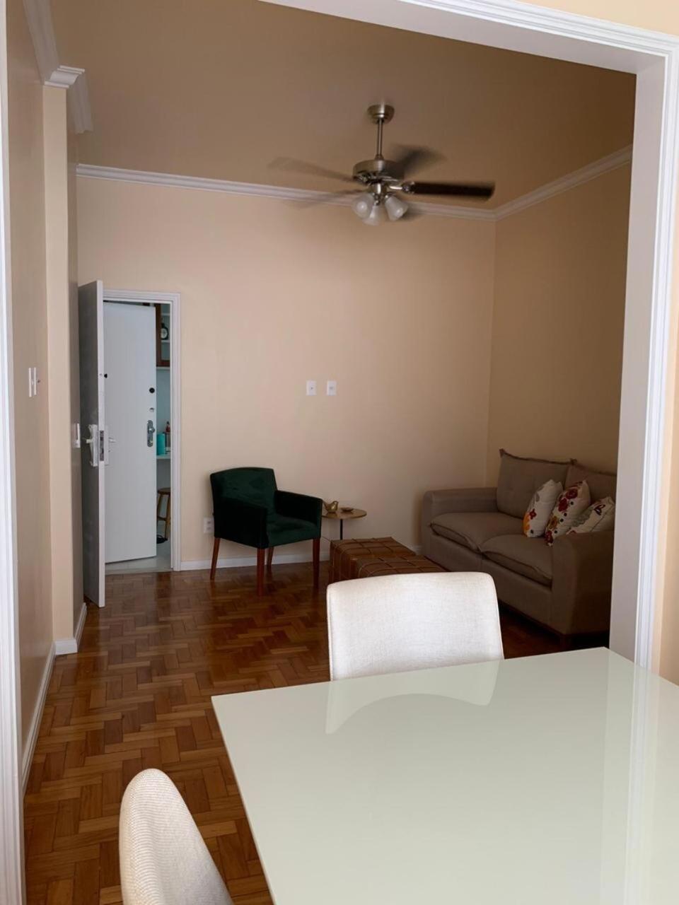 Copacabana, Elegante Ap, Novo, 1 Qd Da Apartamento Rio de Janeiro