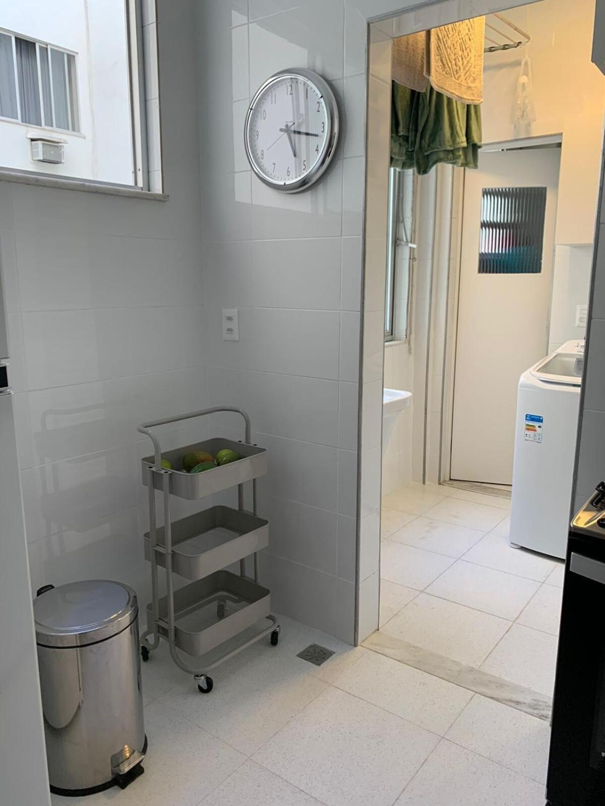 Copacabana, Elegante Ap, Novo, 1 Qd Da Apartamento *