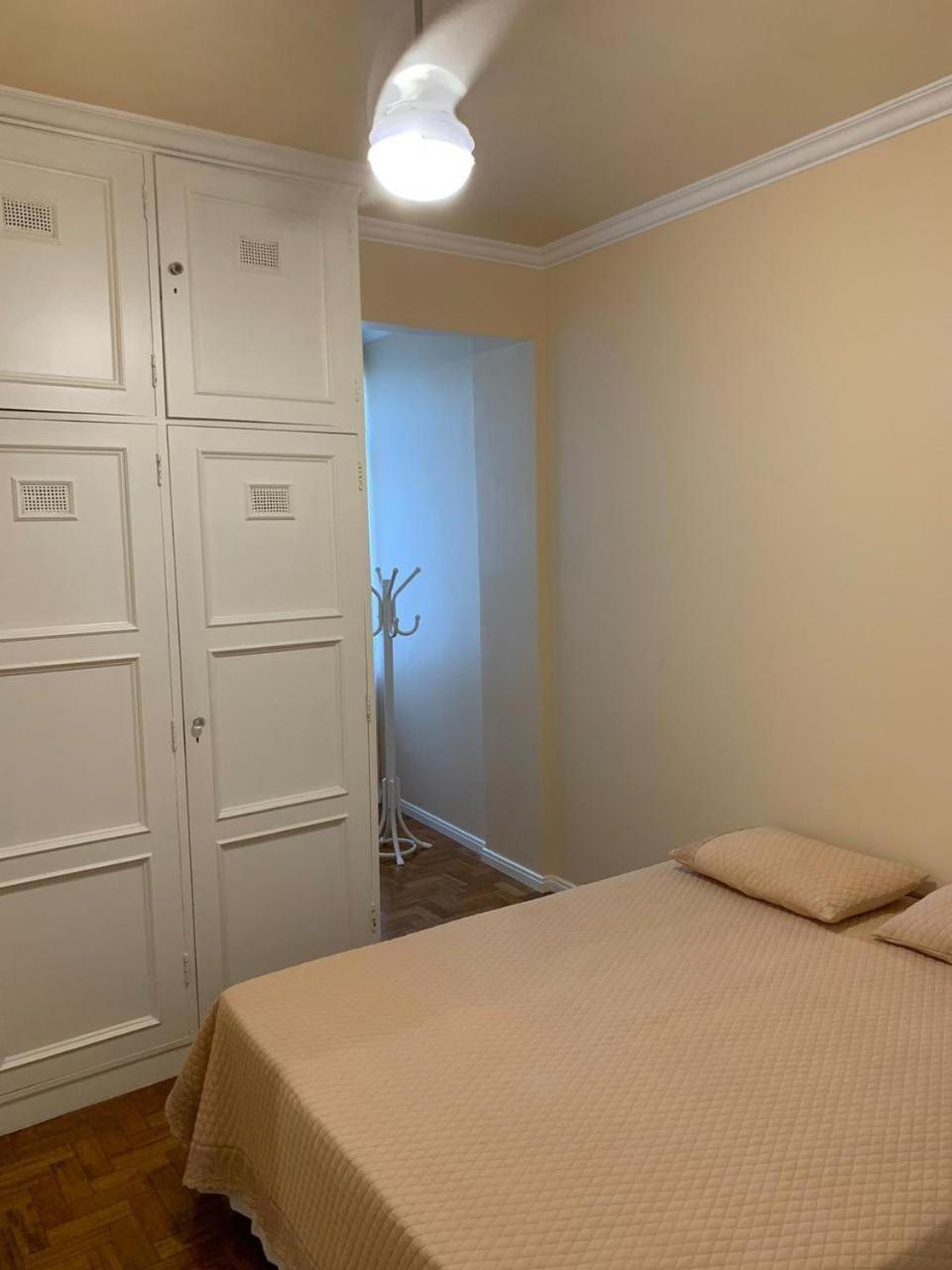 Copacabana, Elegante Ap, Novo, 1 Qd Da Apartamento *